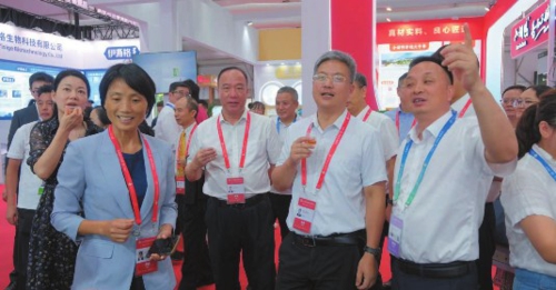 0-4-small.jpg 0-4-small.jpg